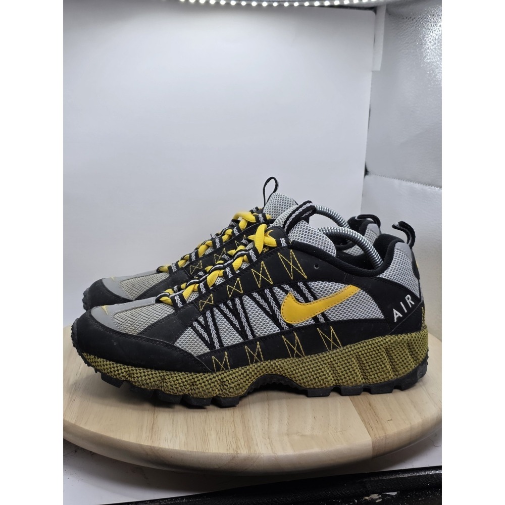 Mens Size 9 -‎ Nike Air Humara 17 Maize Swoosh Aj1102-001 EUC